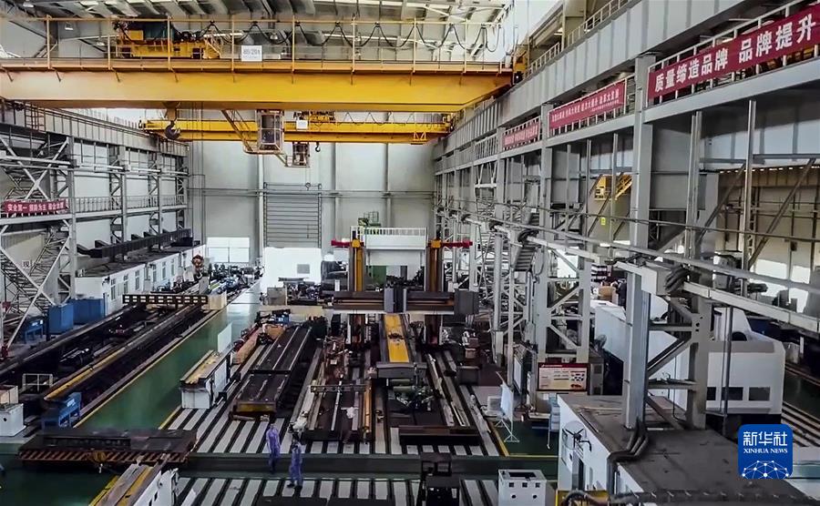 （新華全媒頭條·六中全會精神在基層·圖文互動）（2）勇攀高峰，為實現高水平科技自立自強貢獻力量——各地貫徹黨的十九屆六中全會精神加強科技創新觀察